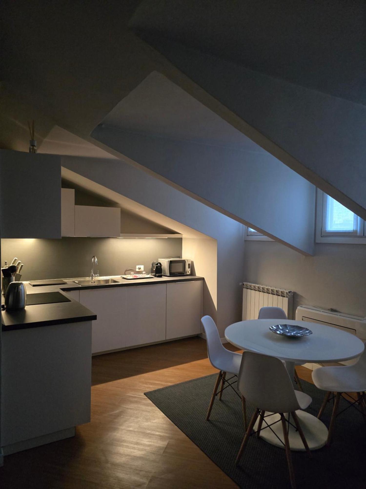 Monza Apartments Luaran gambar