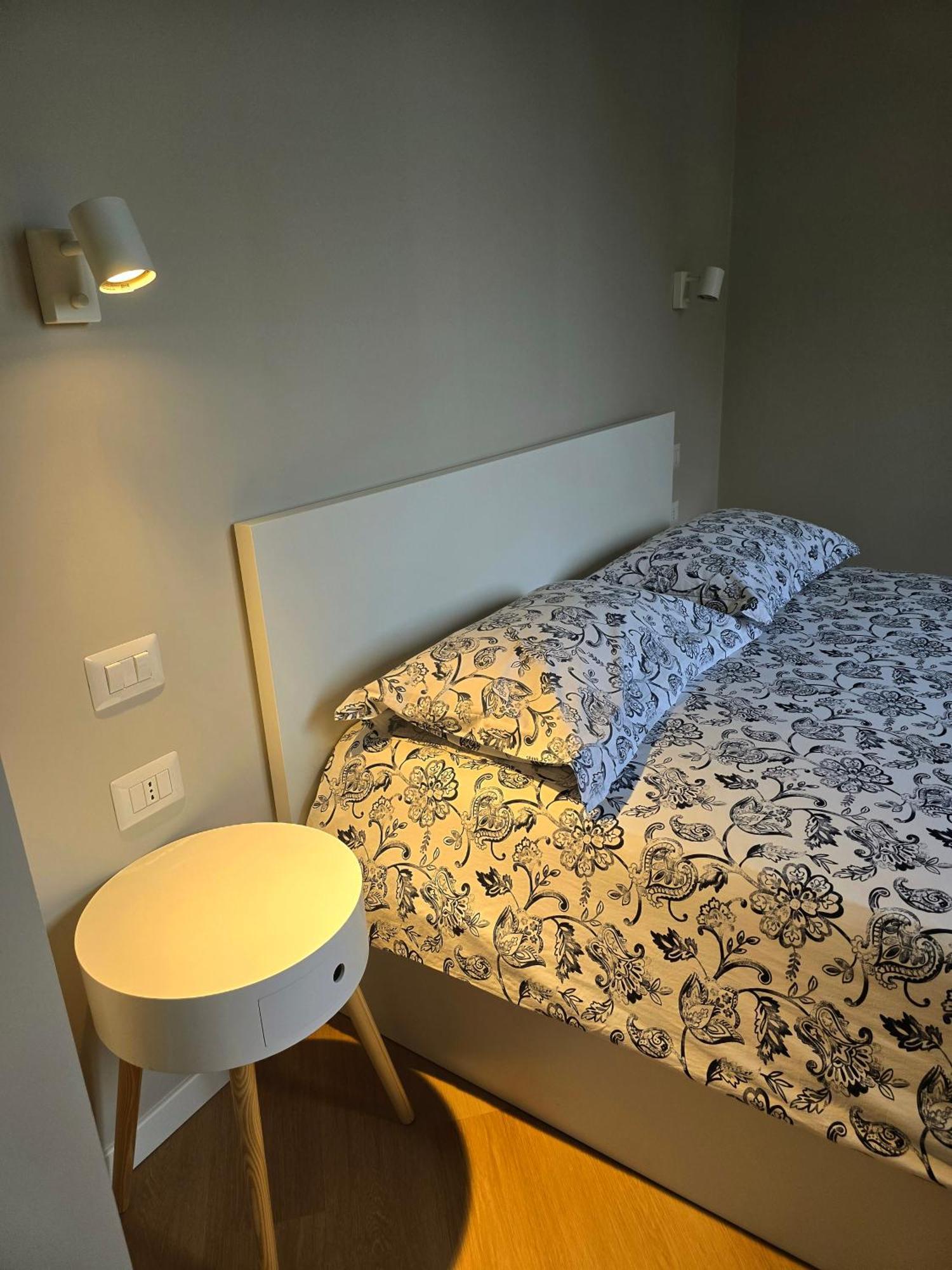 Monza Apartments Luaran gambar