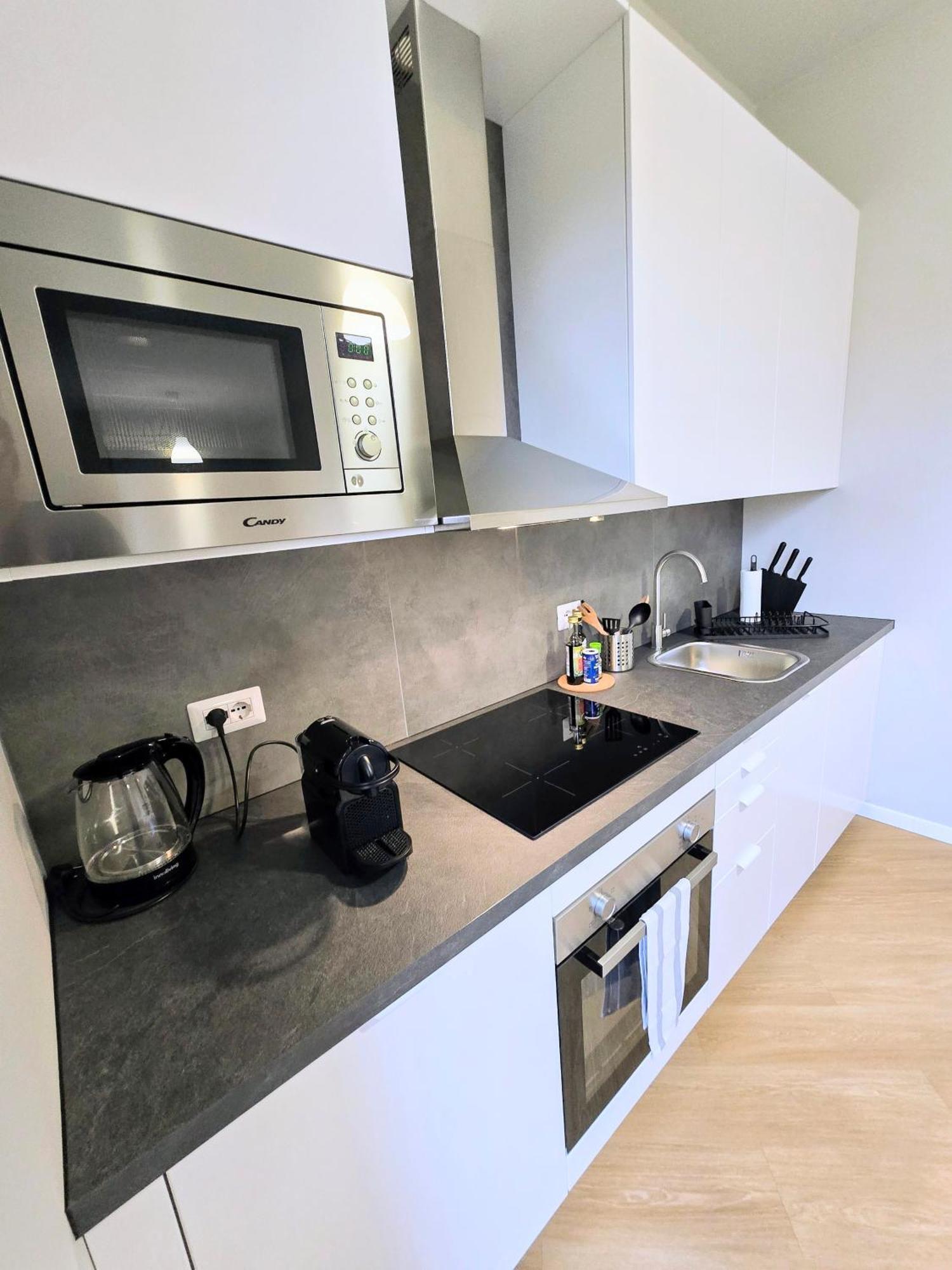 Monza Apartments Luaran gambar